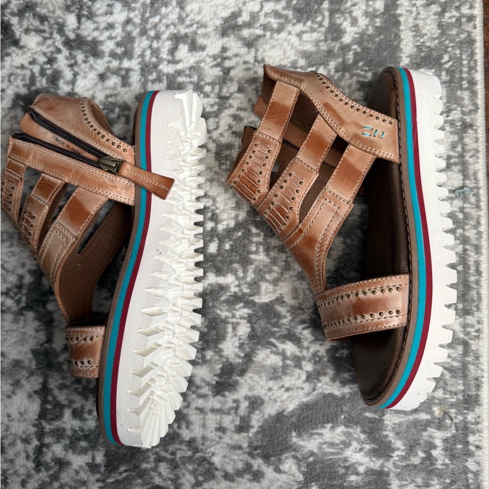 New Roan Charla Hi Oats Epica Sandals size 7 - Picture 3 of 6
